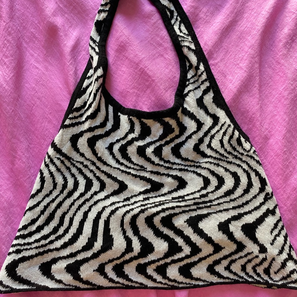 SHEIN halter top with sixties print